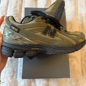 New Balance 1906R Olive Green